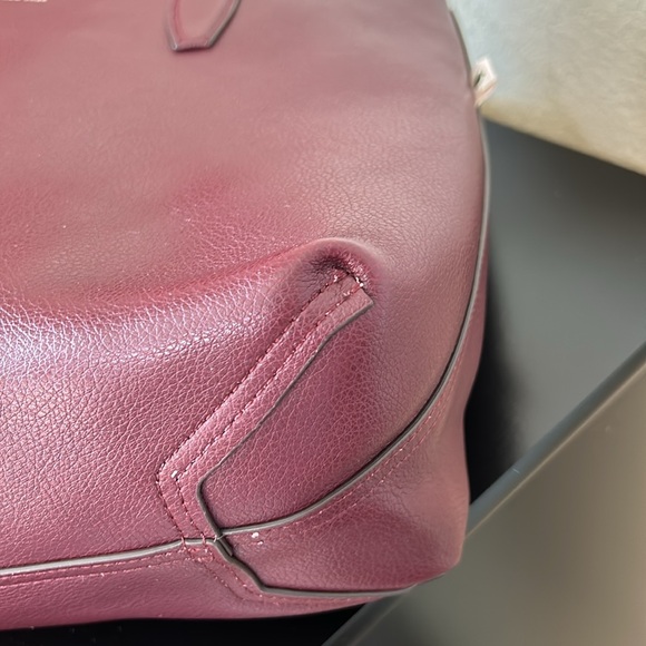 Kate Spade Arch Love Birds Small Reversible Tote - Picture 9 of 17